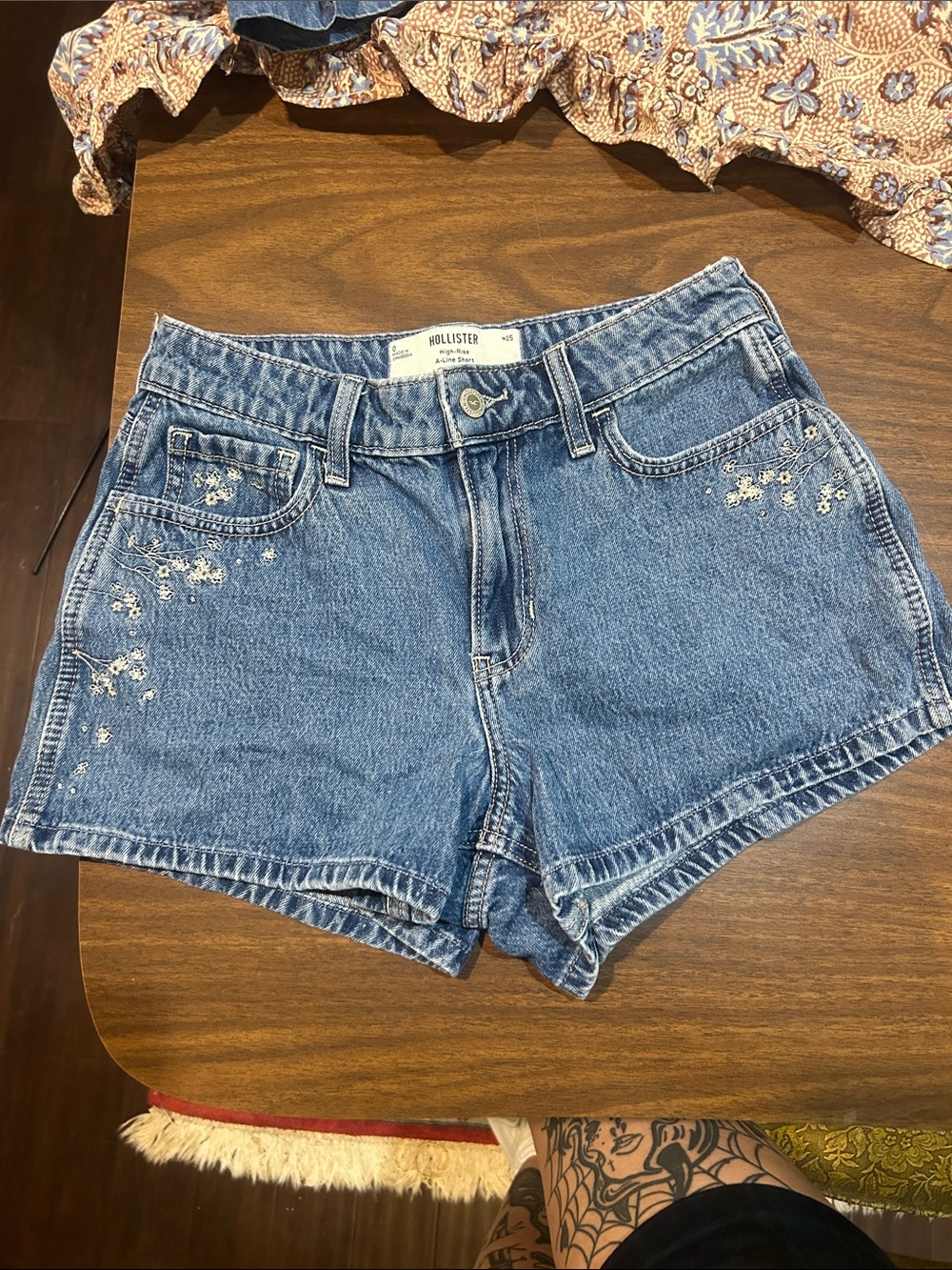 Hollister a line Jean shorts with floral detail